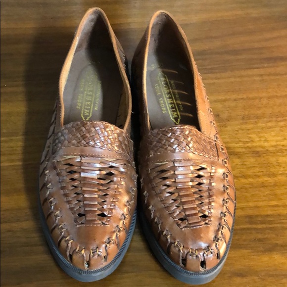 florsheim sandals
